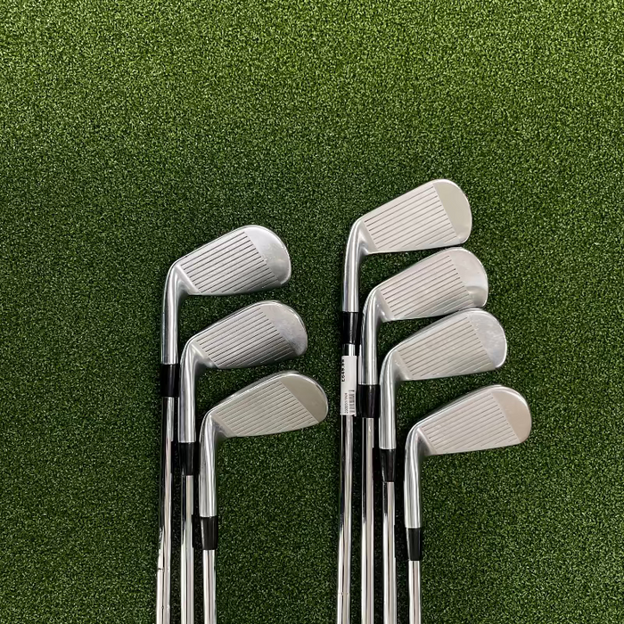 Titleist 620MB Golf Irons - Second Hand