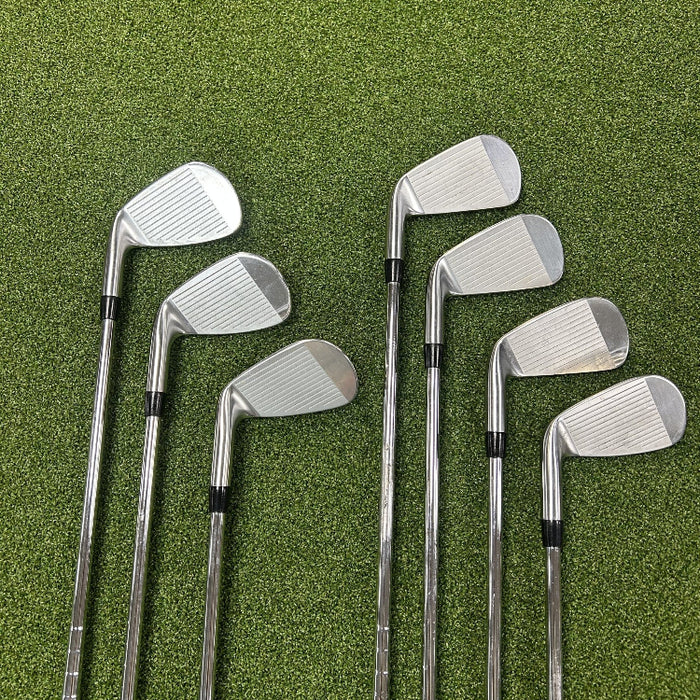Titleist TSR Golf Package Set - Ex Demo