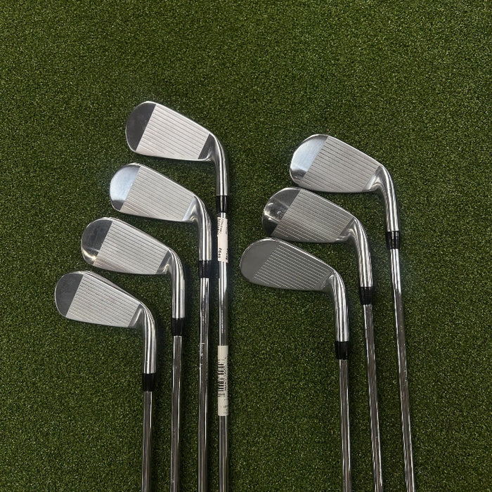 Titleist T350 Golf Irons - Ex Demo