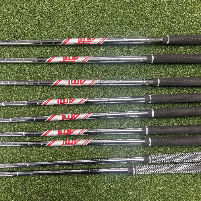 Titleist TSR2 Left Handed Golf Package Set - Ex Demo
